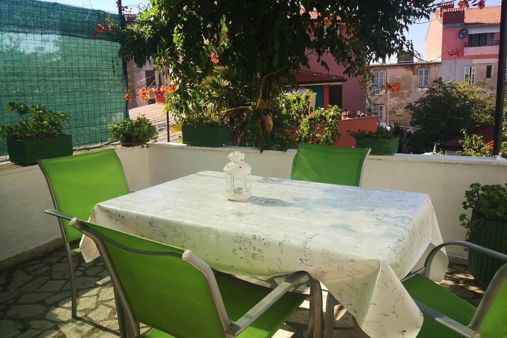 Casa Di Nonna Pina, Kuca U Blizini Arene Διαμέρισμα Πούλα Εξωτερικό φωτογραφία